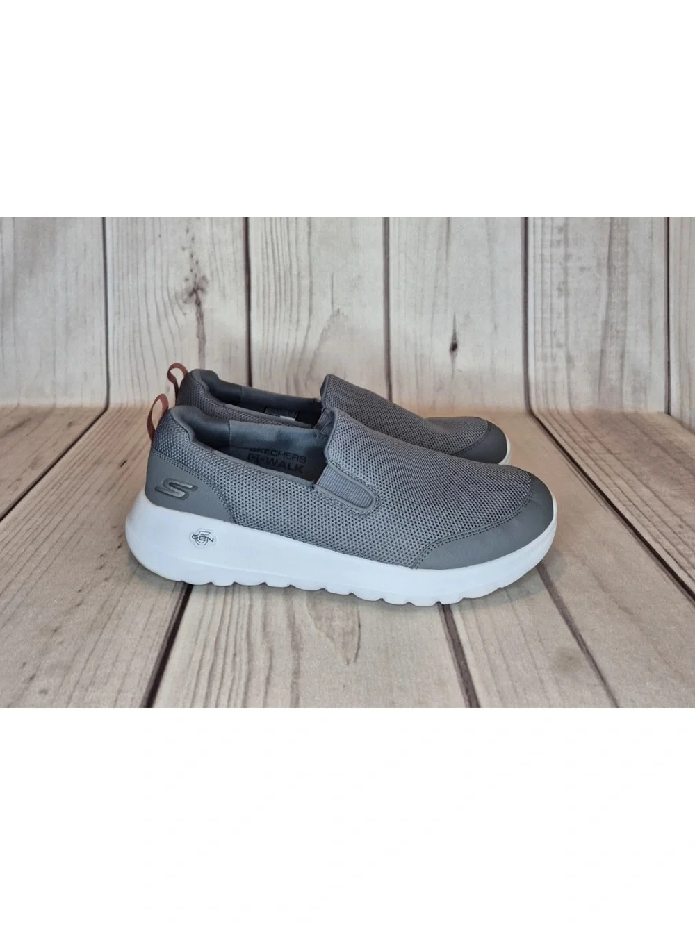 Skechers men’s size